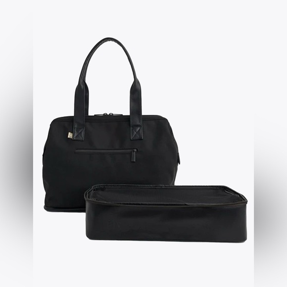 SOLD - Beis- The Convertible Mini Weekender in Black - Picture 2 of 7